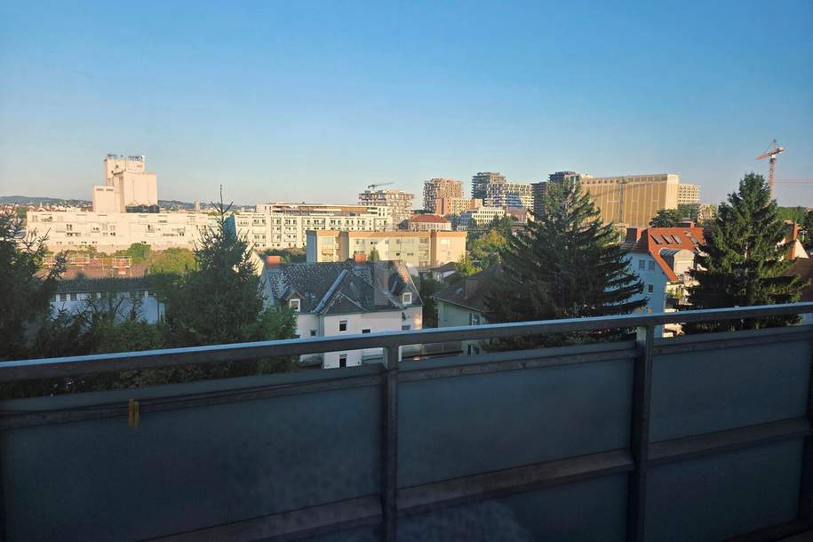 LICHTDURCHFLUTETES MIT GROßEM BALKON UND TOLLEM BLICK, Wohnung-kauf, 140.000,€, 8020 Graz(Stadt)