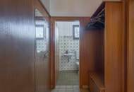 Kärntner Wohncharme in Seenähe – 5-Zimmer-Wohnung mit Kachelofen & Balkon