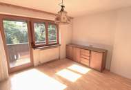 Wohnhaus mit großem Garten in guter ruhiger Lage - Grundstück auch teilbar !!
