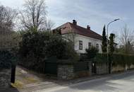 Historische Villa mit Burgblick und parkähnlichem Garten