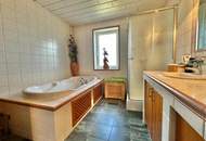 Wohnen mit Ausblick – Charmantes Einfamilienhaus mit großem Garten & Pool!