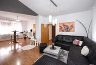 Gepflegtes Wohnhaus mit zwei Wohneinheiten, Terrasse und Doppelgarage im Zentrum von Sierning!