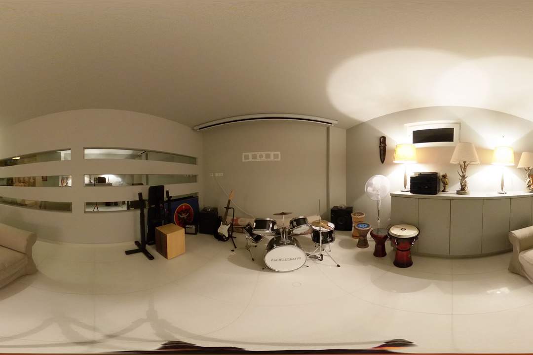 “Exklusives Architektenhaus – außergewöhnliche Gelegenheit weit unter dem Gutachtenswert"