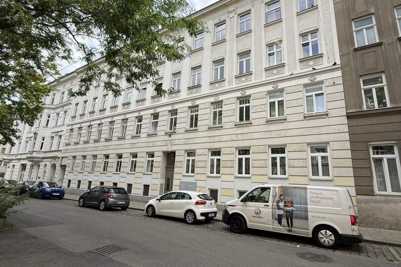 Sanierungsbedürftige 2 Zimmerwohnung 400 Meter vom Bahnhof Hernals entfernt (zukünftige U5 Station), Wohnung-kauf, 199.000,€, 1160 Wien 16., Ottakring