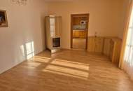 "In Kaufabwicklung" ZWEIFAMILIENHAUS MIT VIELEN MÖGLICHKEITEN UND GROSSEM GRUNDSTÜCK