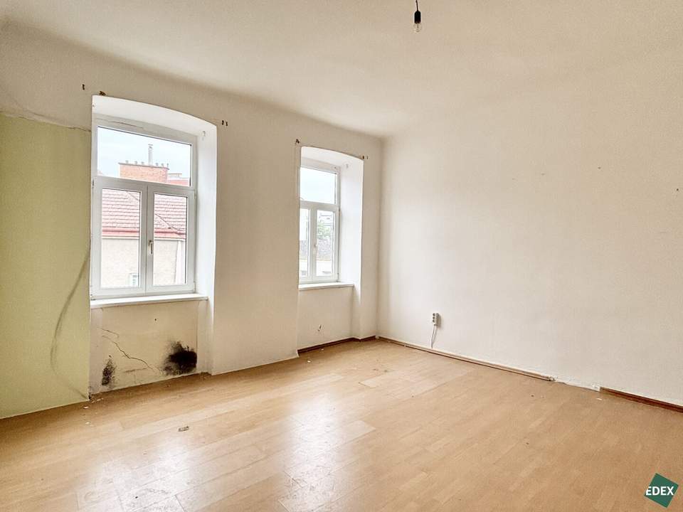 Sanierungsbedürftige 2-Zimmer-Altbauwohnung in guter Lage in Meidling