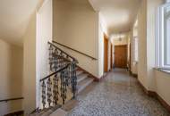 ++Q18++ sanierungsbedürftige 2-Zimmer Altbauwohnung mit viel Potenzial