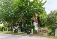 LANDLEBEN in STADTNÄHE - sanierungsbedürftiges Einfamilienhaus mit Vollkeller und Garage