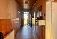 Charmanter Dreikant Hof mit Potenzial!