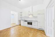 Stillvolle 2-Zimmer Altbauwohnung mit Balkon (10. Oktober Straße 6)