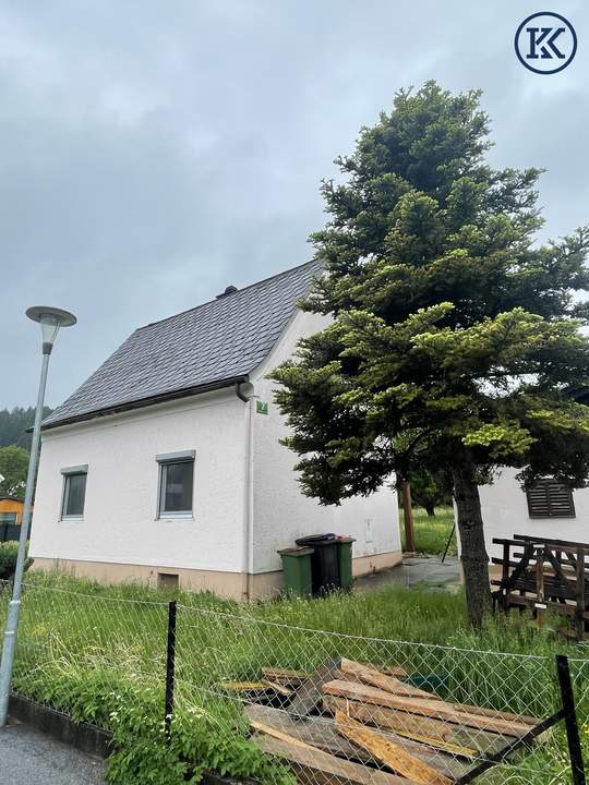 Charmantes Einfamilienhaus mit großem Garten & großem Potenzial in Köflach