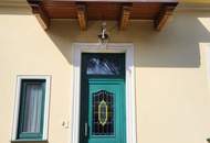 Charmante Villa mit weitläufigem Garten, Wintergarten & vielseitigen Wohnbereichen