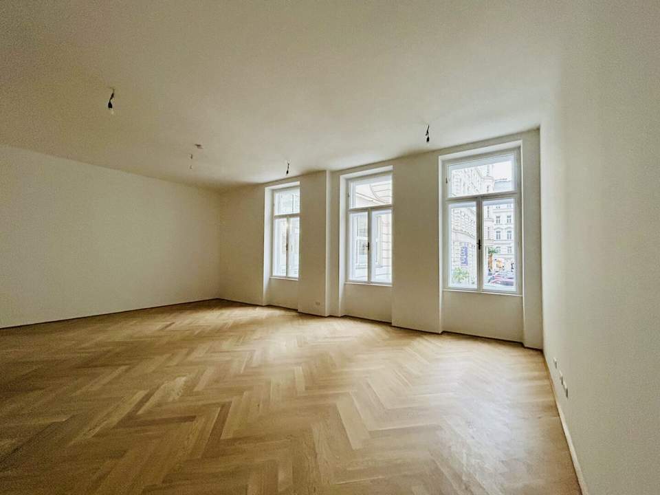 1070! GENERALSANIERTE 4-Zimmer-Altbauwohnung in der Neubaugasse!