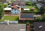 Immobilie mit Mehrwert – Zwei Bauparzellen, PV-Anlage und viel Potenzial
