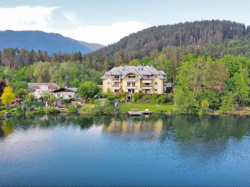 Seewohnung mit privatem Seezugang in Villach