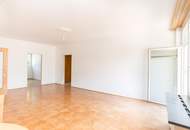 MIETE ! Schöne, helle 4-Zimmer-Wohnung in absoluter Zentrumslage!