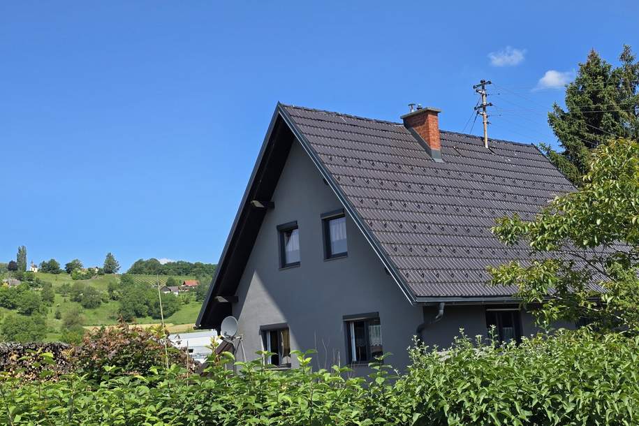Gepflegtes Einfamilienhaus mit traumhaft großem Garten und großzügiger Garage in Bad Gleichenberg, Haus-kauf, 330.000,€, 8344 Südoststeiermark