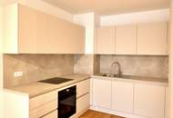 Perfekt gelegen! Zwischen Innenstadt und Bahnhof | Lichtdurchflutete 3-Zimmer-Wohnung mit Balkon, Parkblick und Tiefgarage