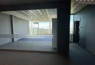 + + + BÜROS MIT AUSBLICK + + + IM SATURN TOWER + + +