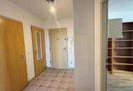 Teilmöblierte 3 Zimmer mit Klima und verglaster Loggia ***** spektakulärer Weitblick + optionaler Garagenstellplatz *****