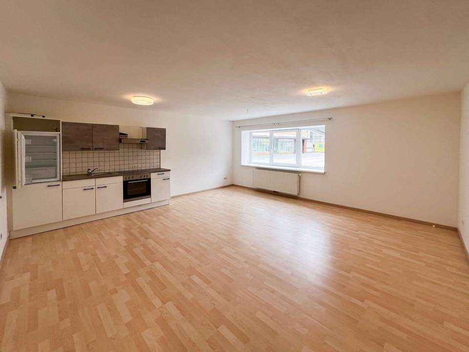 Helle 2-Zimmer-Wohnung mitten in Timelkam