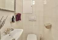 Elegante Villa in idyllischer Wienerwaldlage mit Pool und großem Garten