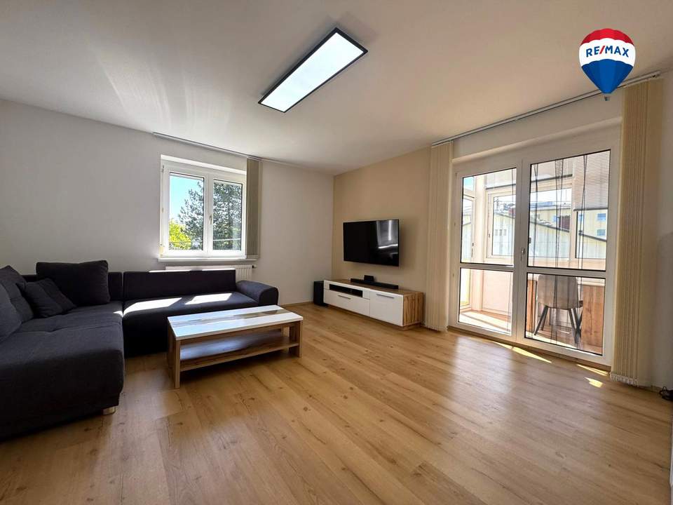 Renovierte Wohnung in ruhiger Lage in Aschach an der Donau - mit Balkon &amp; Loggia