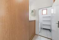 IMPOSANTER LANDSITZ FÜR HOHE ANSPRÜCHE! GROßZÜGIGE WOHN-UND NUTZFLÄCHEN SOWIE ÜBER 5000 m2 LAND