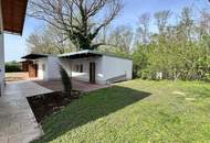Low-energy house, very sacious with an additional office/practice or apartment of 70 m². Completely renovated in 2023. - WOHNTRAUM