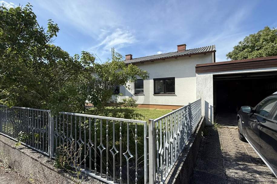 BUNGALOW MIT SONNIGEM GARTEN UND GROSSEM KELLER & GARAGE, Haus-kauf, 339.000,€, 2601 Wiener Neustadt(Land)