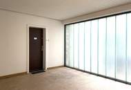 Innenhofseitige 2-Zimmer-Wohnung mit verglaster Loggia in U6-Nähe!