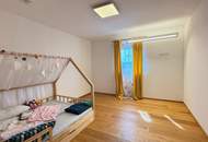 Architektenhaus in sonniger Ruhelage mit Spiral-Weinkeller, Infinity Pool und Burgblick