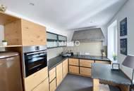 TRAUM Dachgeschoßwohnung mit Terrasse 2 Küchen 2 Bäder!- DREAM 2 bedroom rooftop apartment + terrace