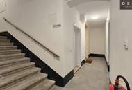 | UNBEFRISTET VERMIETETER ALTBAU | SANIERTES HAUS | STILFASSADE