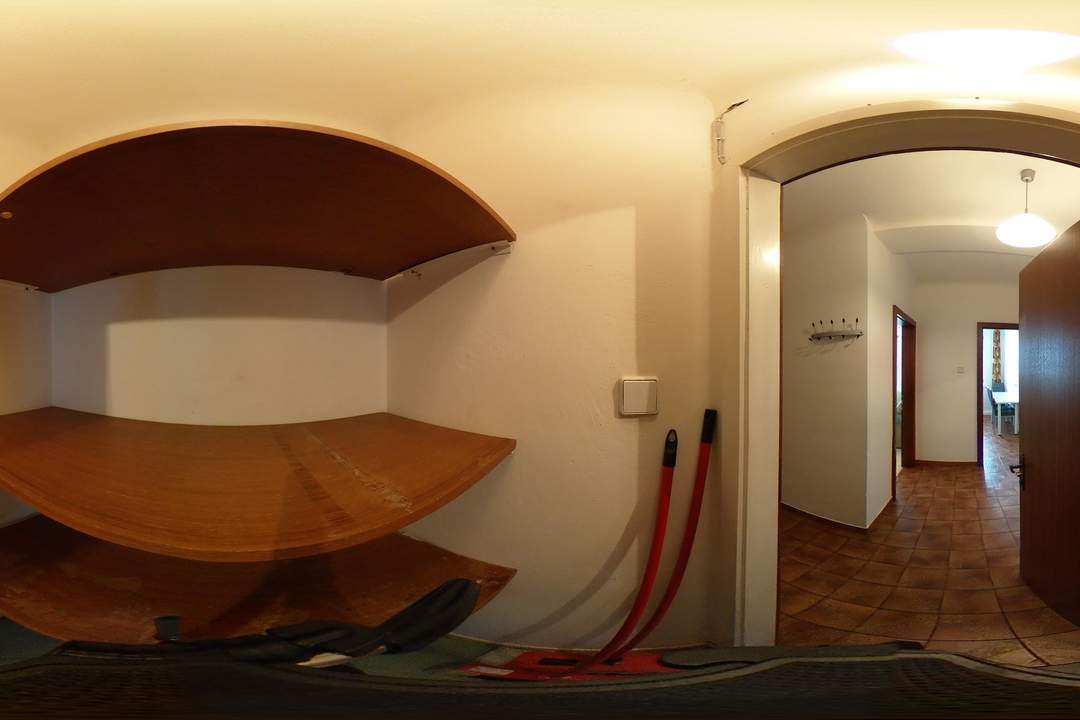 3-Zimmerwohnung mit Loggia im 5. Liftstock | Freier Mietzins
