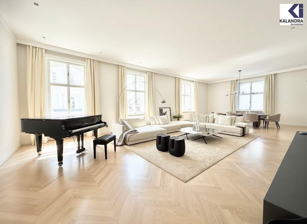 LUXUSSANIERTE & MÖBLIERTE STIL-ALTBAUWOHNUNG BEI STAATSOPER