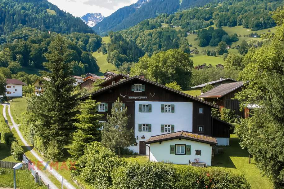 s`Pfiferhus in Tschagguns - 500 Jahre Geschichte - Heute haben Sie die Wahl! Ferienwohnung oder Hauptwohnsitz, Haus-kauf, 6774 Bludenz