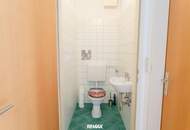 Gut geschnittene 3 Zimmer Dachgeschoßwohnung in ruhiger Innenhoflage mit Balkon