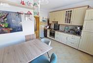 Einfamilienfamilienhaus mit Werkstatt & Lagerhalle, Garage und großem Garten mit Pool