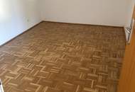 Wohn(t)räume werden zur Wirklichkeit! Praktisch geschnittene 3-Zimmer-Neubaucharakter-Wohnung mit Terrasse in Grünlage mit optimaler Infrastruktur