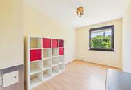 Renovierungsbedürftiger Bungalow mit großem Grundstück