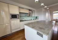 DACHGESCHOSS MIT HERRLICHEN TERRASSEN & FERNBLICK