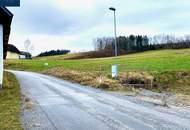 Besonderes Baugrundstück in Uttissenbach bei Zwettl - 4.519 ² Grundstücksfläche im Grünen