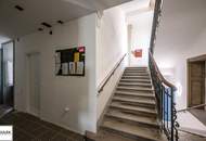 ** Sanierte 2-Zimmer-Altbau Wohnung mit Balkon in hofseitiger Lage - guter Lage **