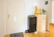 Charmantes Einfamilienhaus mit Einliegerwohnung, Garten und Garage – vielseitig nutzbar