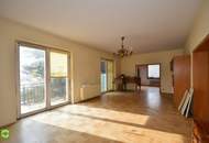 CHRISTOPH CHROMECEK IMMOBILIEN - BADEN - Großes, sanierungsbedürftiges Einfamilienhaus am Mitterberg!