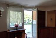 Sehr gepflegte, teilmöblierte 3- Zimmer Balkonwohnung in ruhiger Wohnlage des 23.Bezirks !