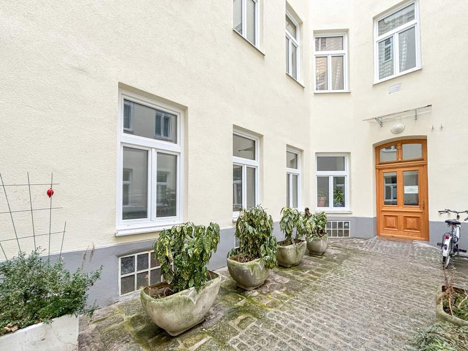 Wohnen im Herzen des 7. Bezirks – Charmante Altbauwohnung in perfekter Lage