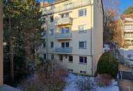 Schöne 2-Zimmer-Wohnung im 3. Stock in der Gersthofer Straße