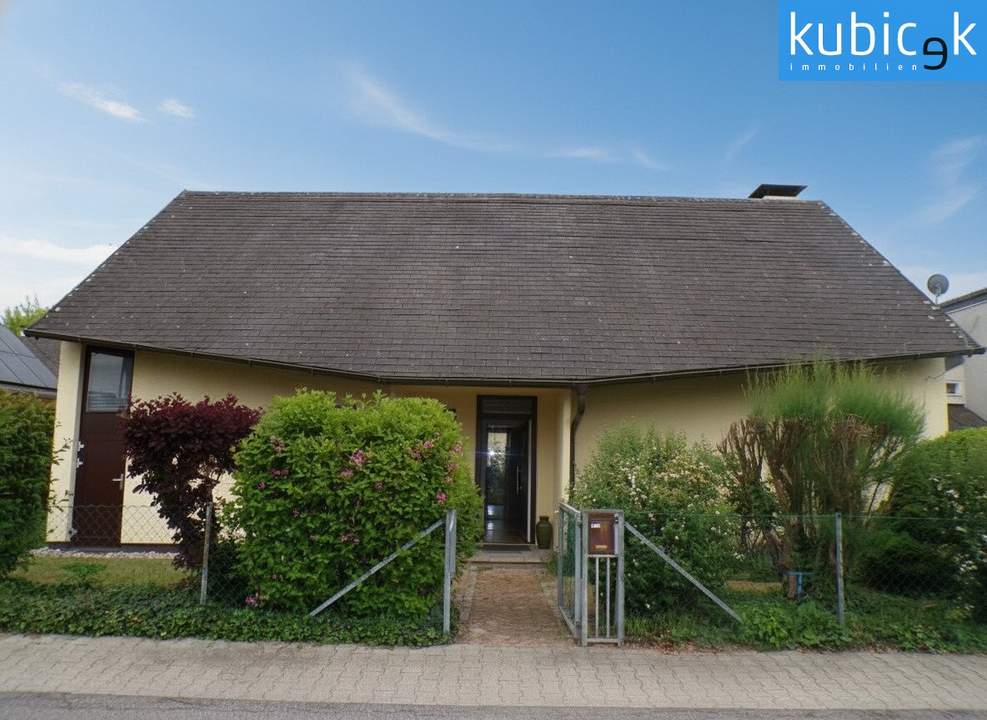 Stilvolles Wohnhaus mit besonderem Flair nahe Badeteich Hirschstetten